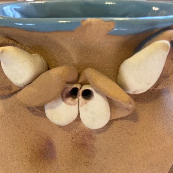 Unique Vintage Hand Thrown Sky Blue Tan Goofy Cow Oversize Coffee Mug Farmhouse - Picture 7 of 16